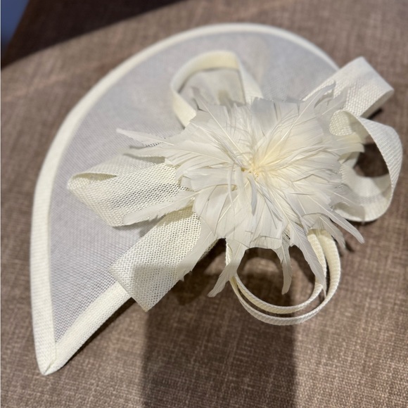 Self-Portrait Boucle Mini Dress With Tags! Cream Metallic. Free Matching Hat! - Picture 11 of 11